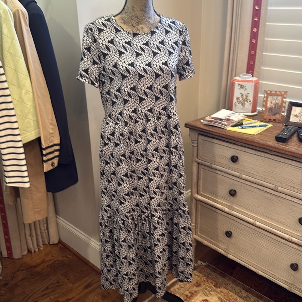 Boden size 8, jersey tiered, black and white mini floral